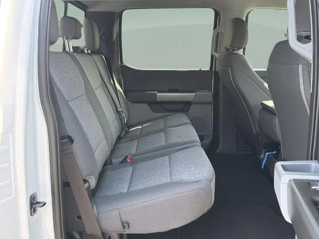 New 2026 Oxford White Ford F-250® XL image 13