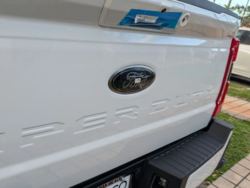 New 2026 Star White Metallic Tri-Coat Ford F-250® Lariat® image 13