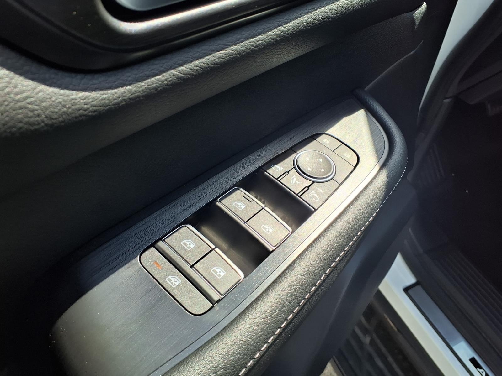 2026 Nissan Armada PRO-4X® White at Robbins Nissan