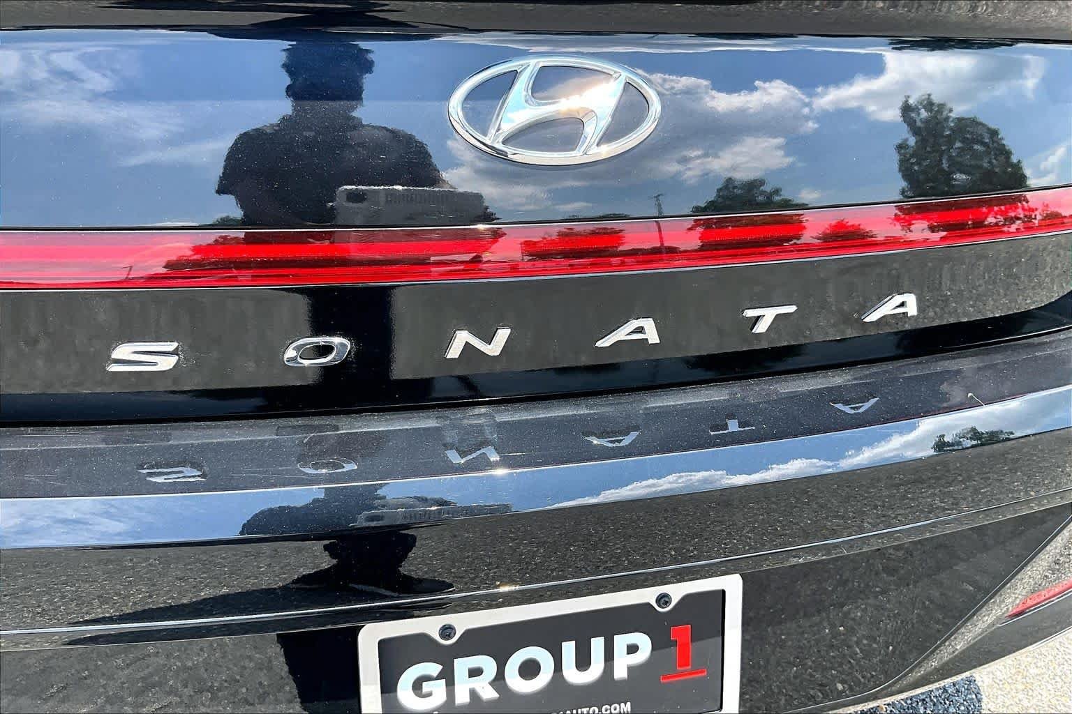 Used 2023 Onyx Black Hyundai SEL image 31