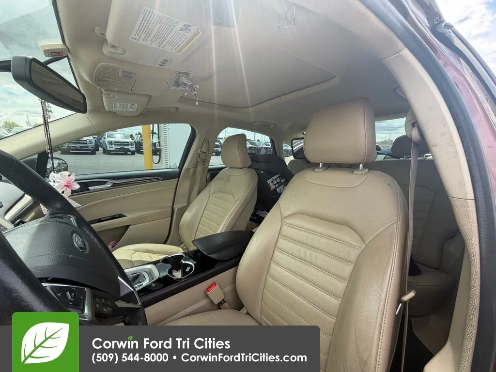 Used 2015 Bronze Fire Metallic Tinted Clearcoat Ford SE image 5