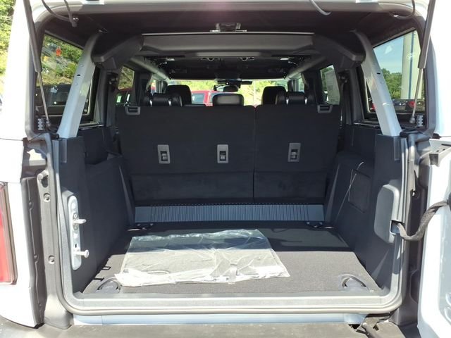 New 2026 Avalanche Gray Ford Outer Banks image 13