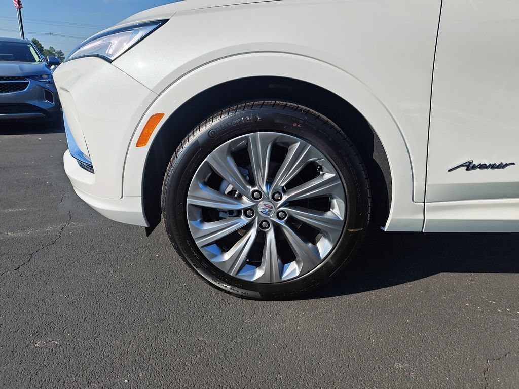 New 2026 White Frost Tricoat Buick Avenir image 10
