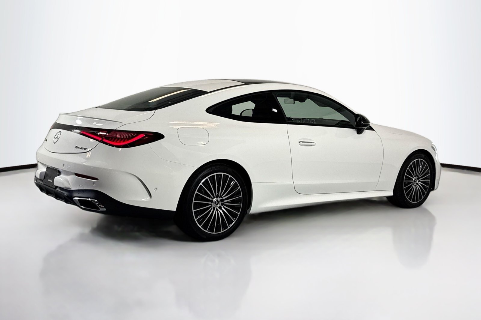 New 2026 Polar White Mercedes-Benz CLE 300 image 5