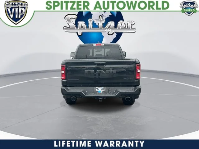 New 2026 Diamond Black Crystal Pearl-Coat Exterior Paint RAM Big Horn/Lone Star image 8