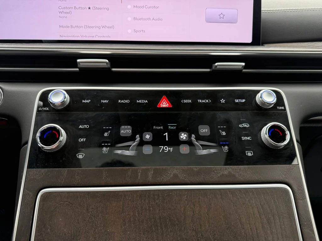 2025 GENESIS GV80 Prestige - Photo 17