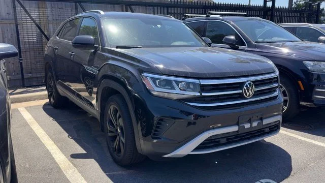 2023 Volkswagen Atlas Cross Sport 2.0T SE 4MOTION's photo