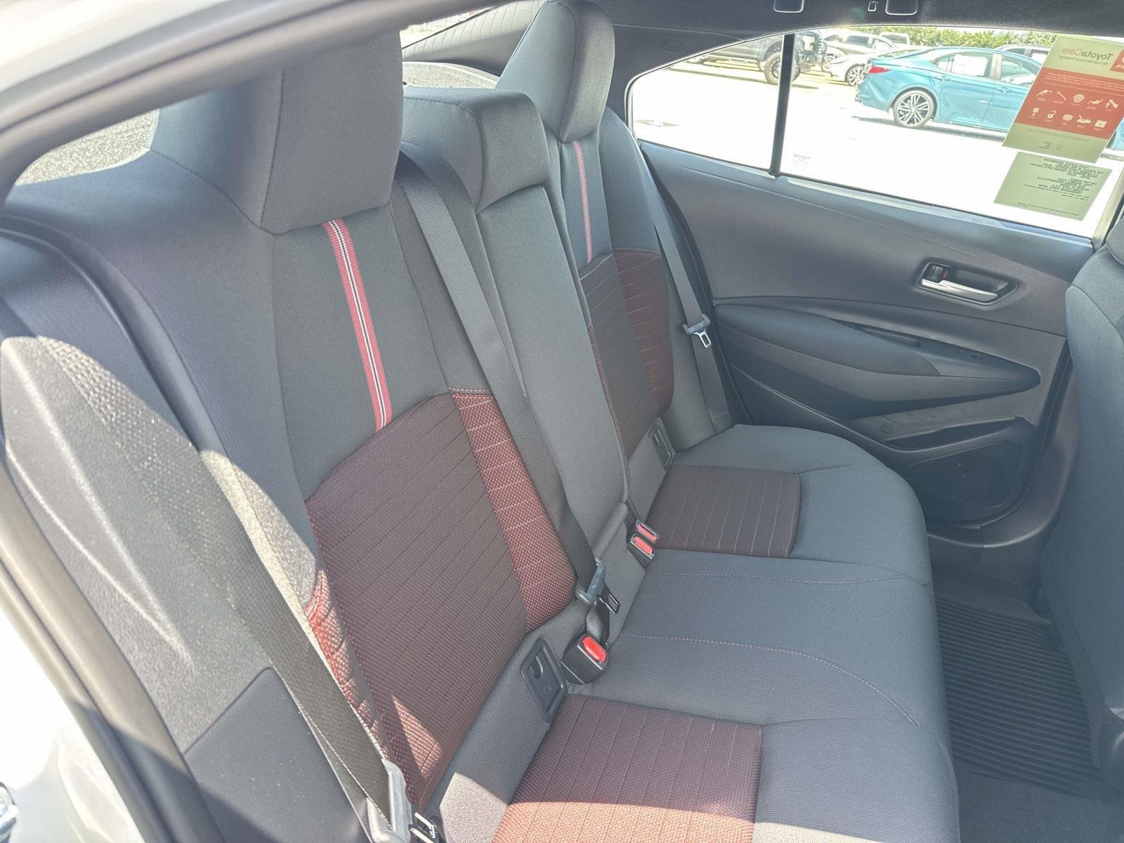 Used 2026 Ice Cap Toyota SE image 9