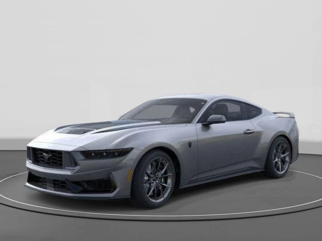 2026 Ford Mustang Dark Horse's photo