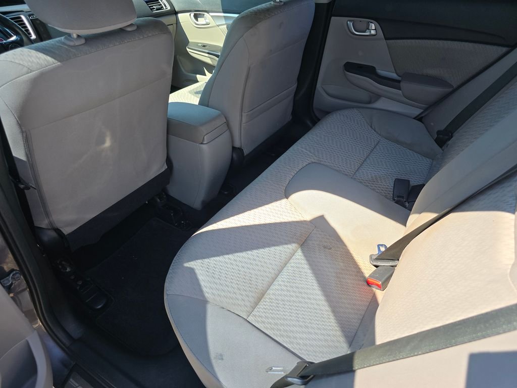 Used 2015  Honda EX image 19