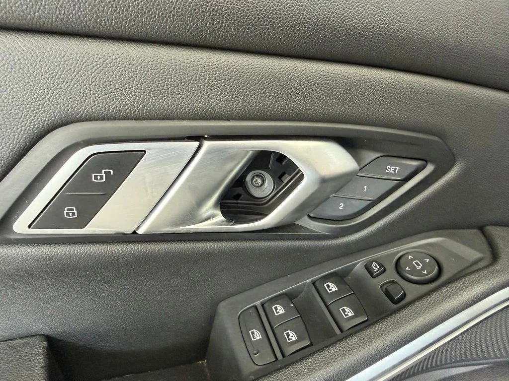 Used 2021 Gray BMW 330i image 39