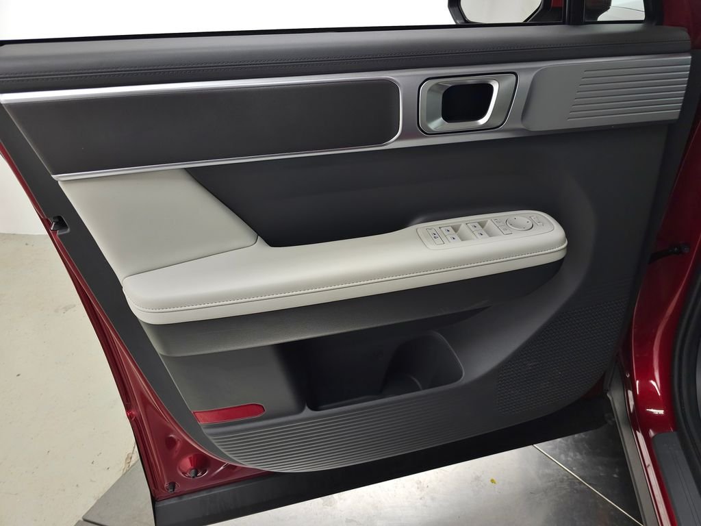 2025 Hyundai Santa Fe SEL - Photo 16