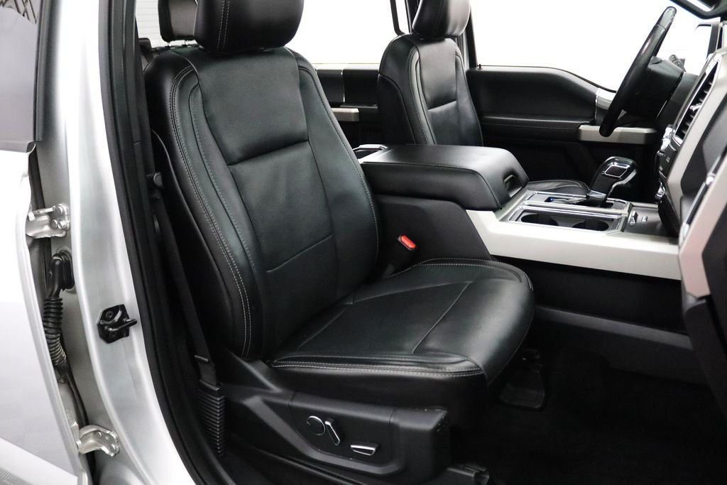 Used 2017 Silver Ford Lariat image 19