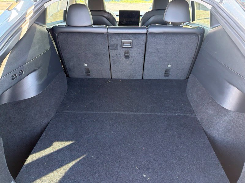 Used 2022  Tesla Long Range image 10