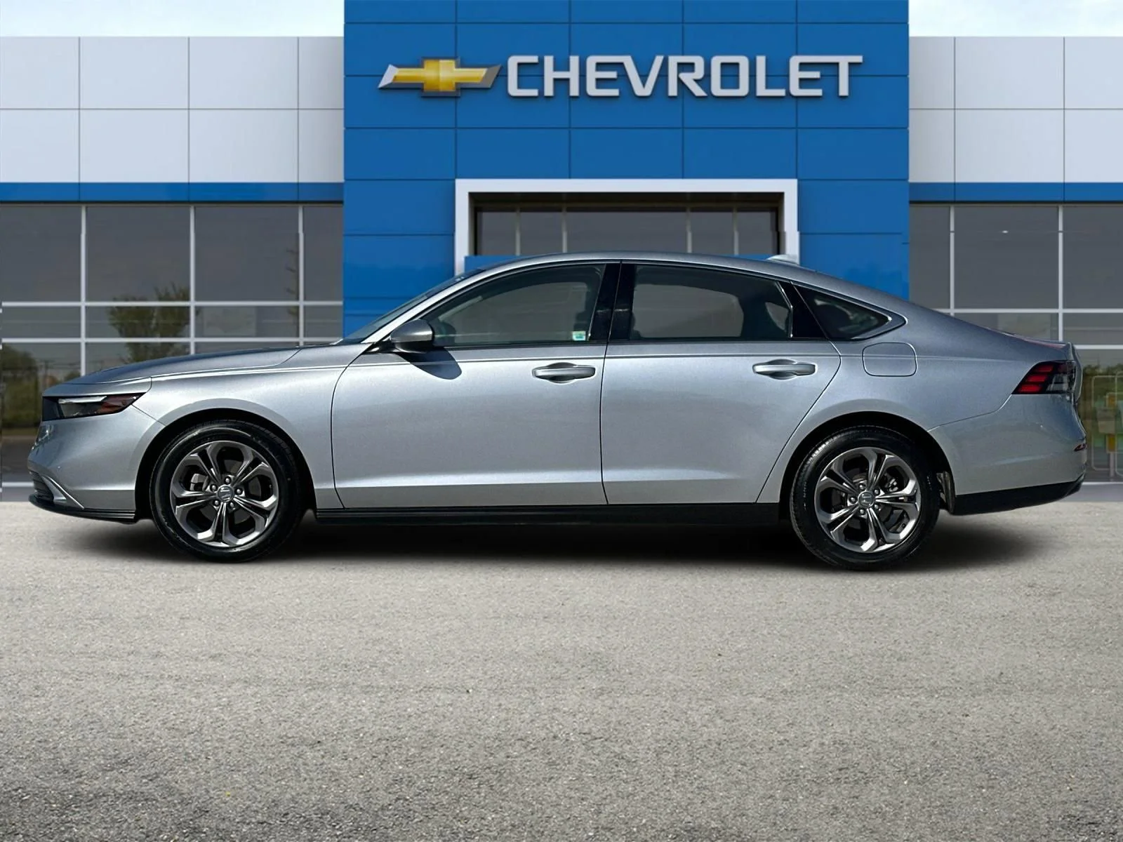 Used 2023  Honda EX image 7