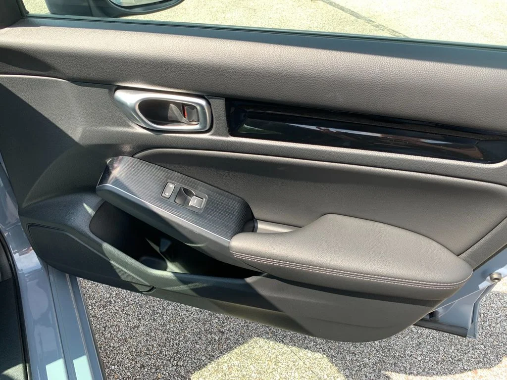 Used 2023 Beige Honda Sport Touring image 19