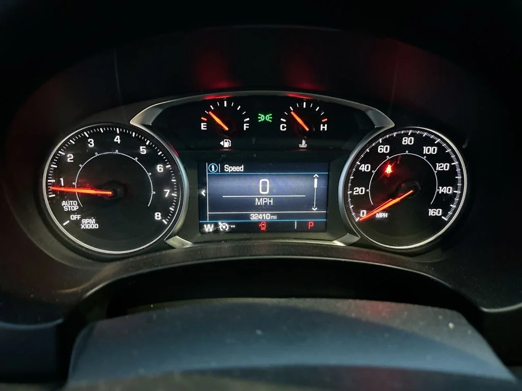 Used 2024 Black GMC SLE image 15