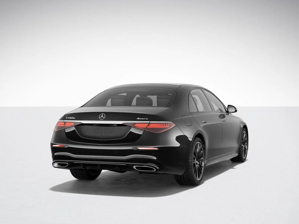 Used 2025 Black Mercedes-Benz S 580e image 23