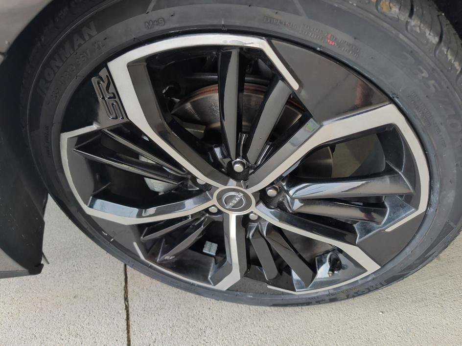 Used 2026 Super Black Nissan SR image 7