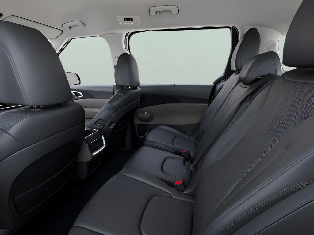 New 2027 Ivory Silver Kia EX image 13