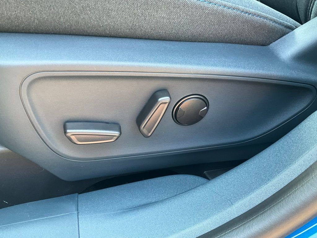 2025 Ford Maverick XLT - Photo 19