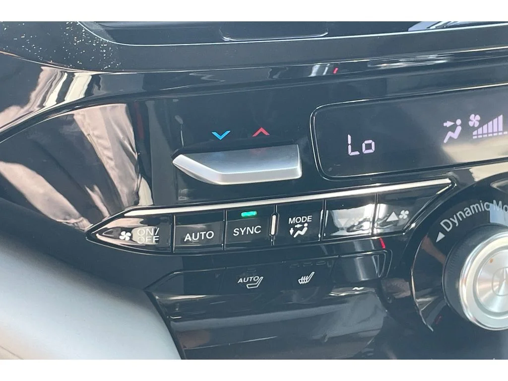 Used 2026 SOLAR SILVER ME Acura w/Technology Package image 29