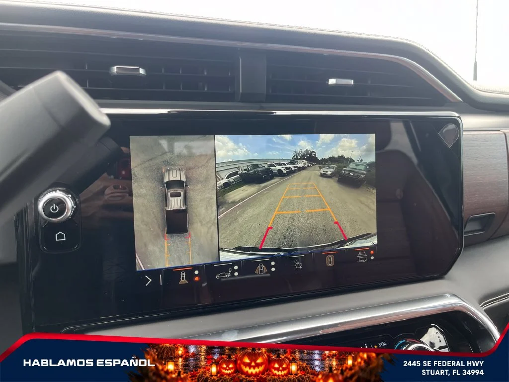 New 2026 Glacier White Tricoat GMC Denali Ultimate image 31