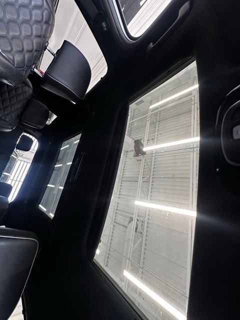 Used 2022 Silver Hyundai Calligraphy image 16