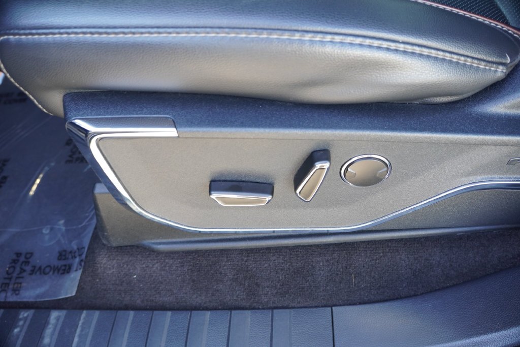 Used 2021 Quartz Metallic Ford Lariat image 26