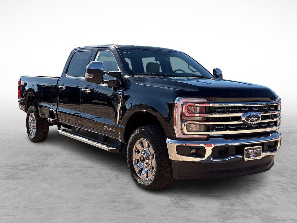 2026 Ford Super Duty F-350 Lariat