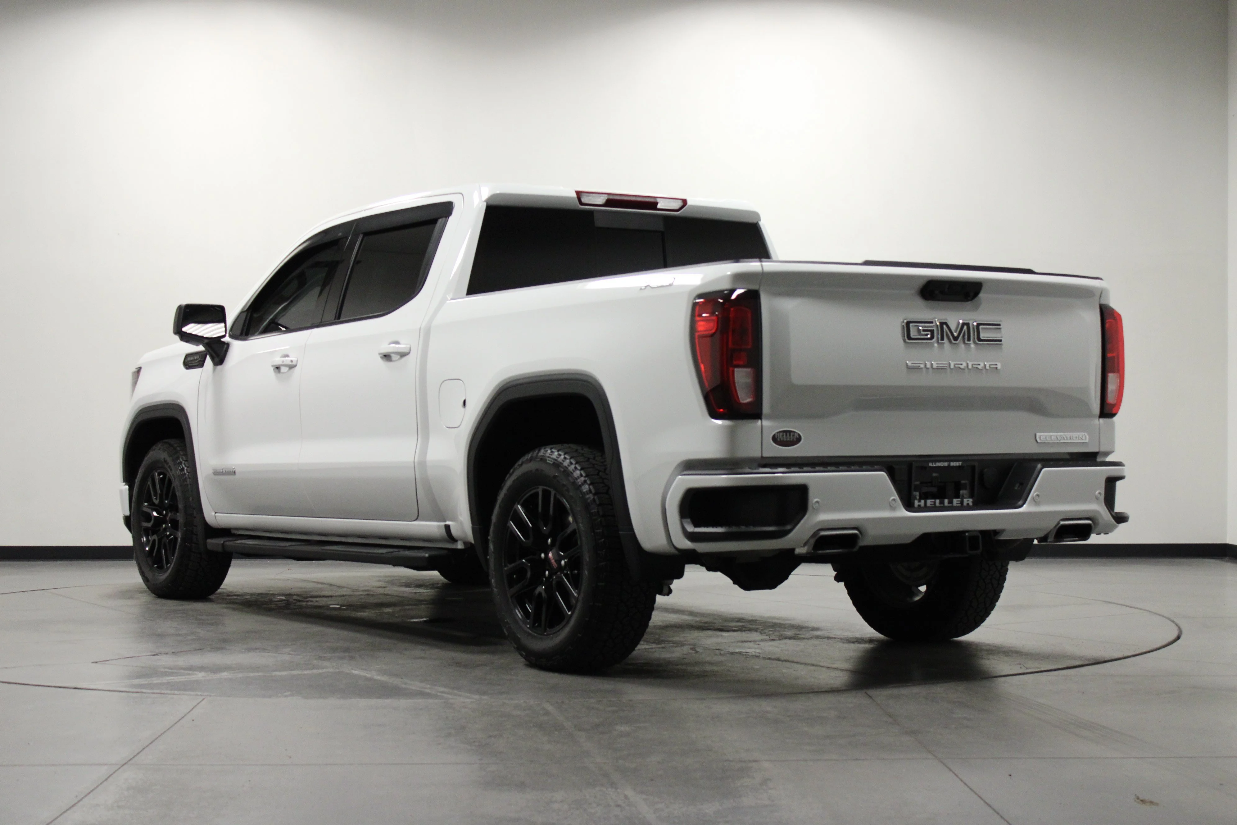 Used 2026 Summit White GMC Elevation image 6