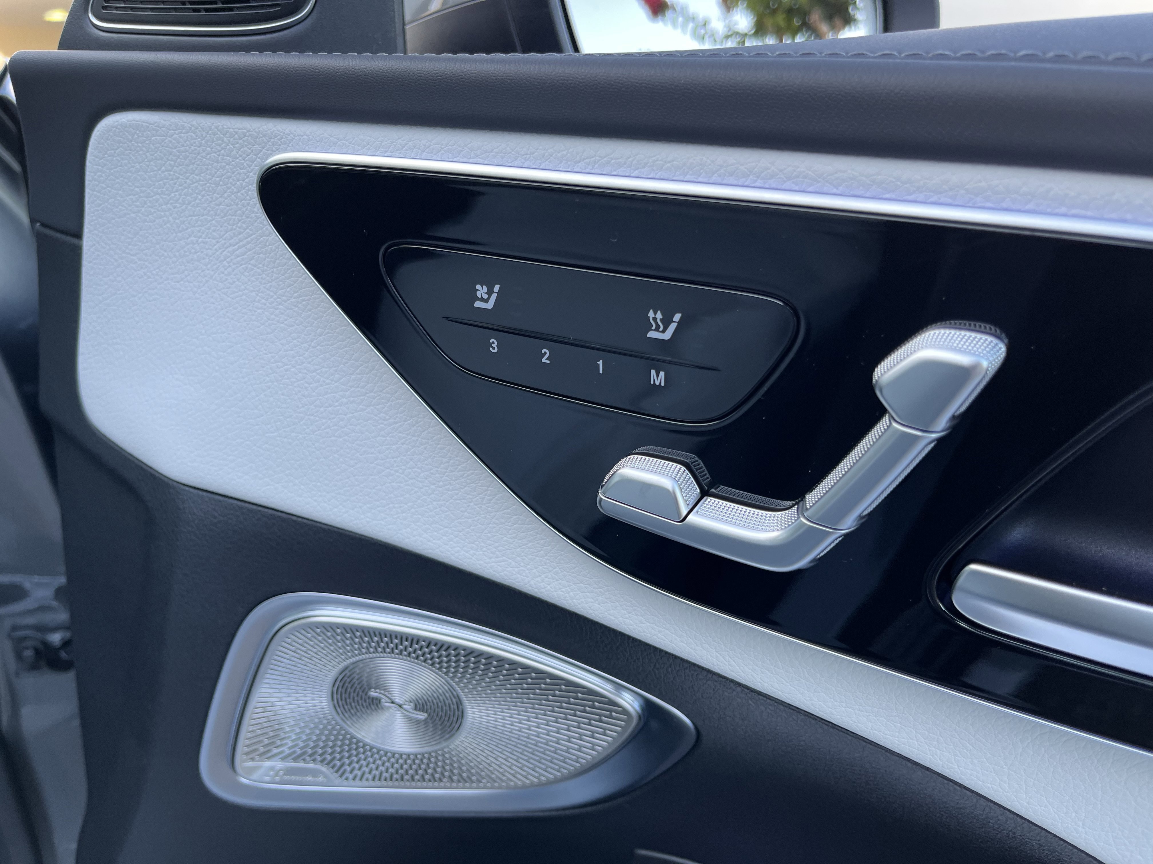 New 2026 Selenite Grey Metallic Mercedes-Benz C 300 image 23