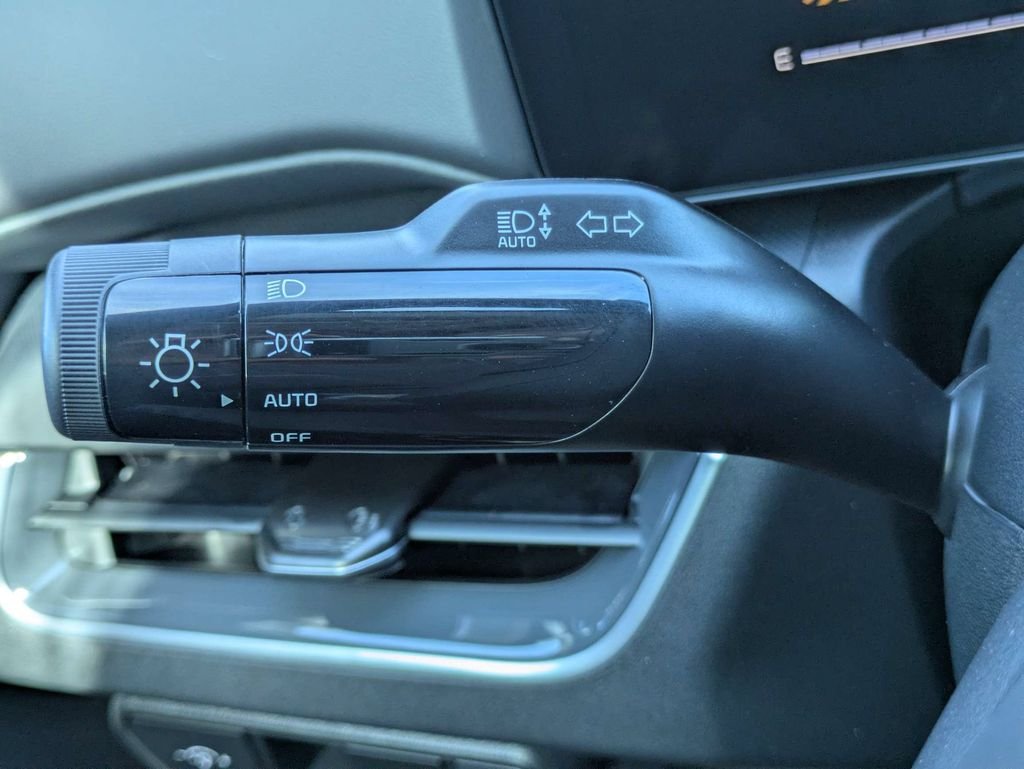 New 2026 Morning Haze Kia EX image 26