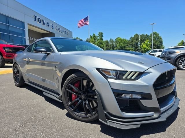 Used 2021 Iconic Silver Metallic Ford Shelby GT500 image 26