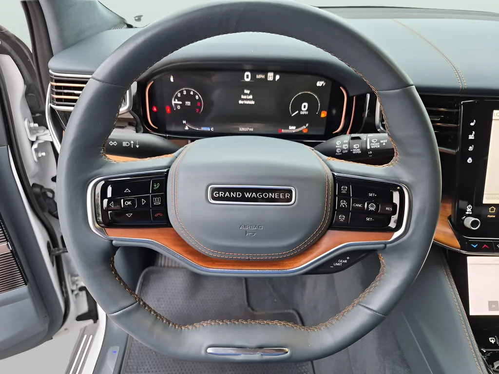 Used 2024 White Jeep Series III image 26