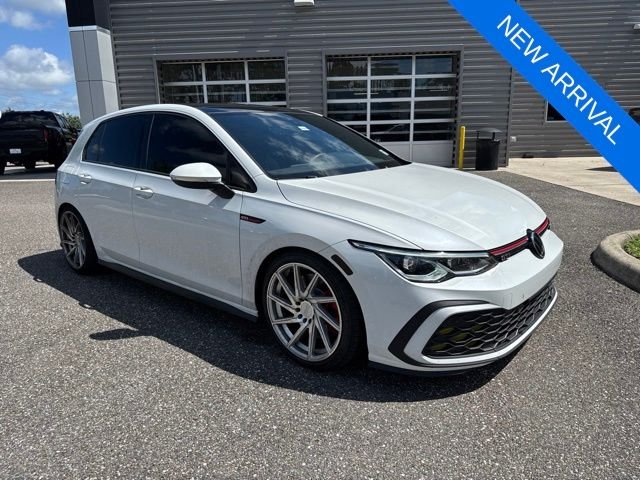 Used 2022 Oryx White Pearl Effect Volkswagen 2.0T SE image 1