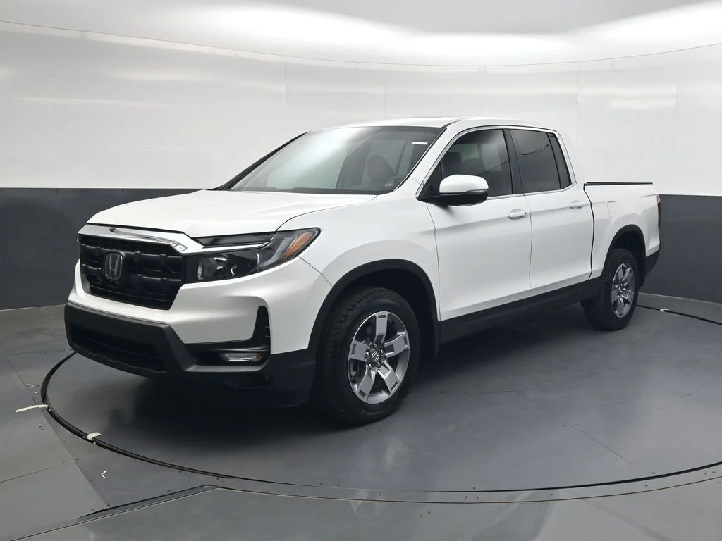 New 2026 Platinum White Pearl Honda RTL image 8