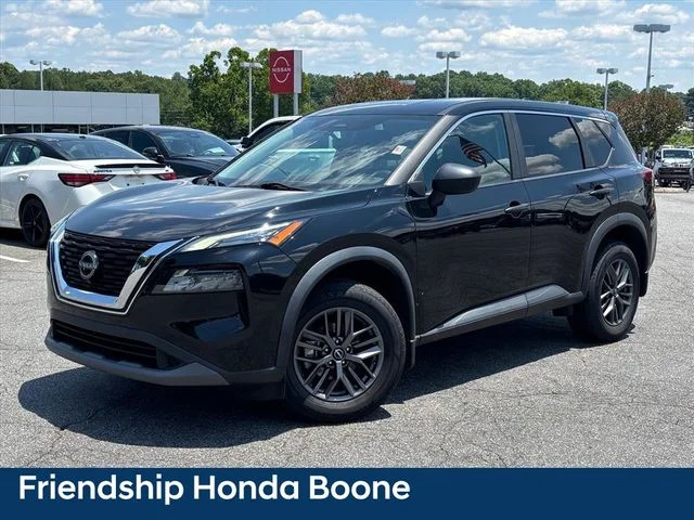 Used 2023 Black Nissan S image 2