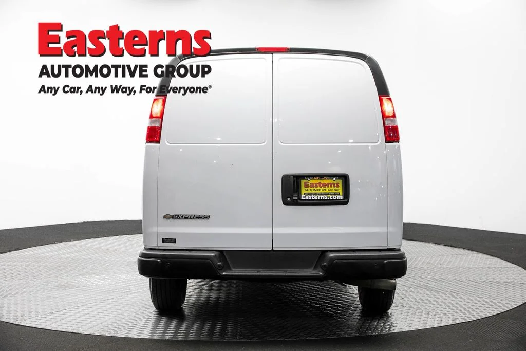 Used 2022 White Chevrolet Work Van image 6