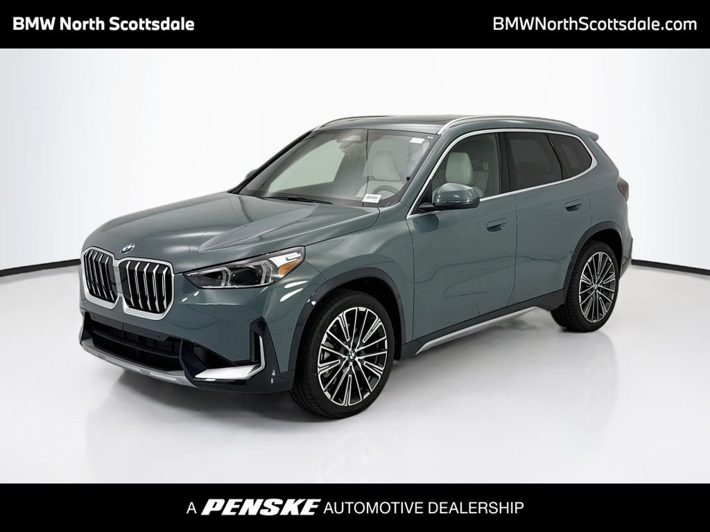 New 2026 Green Metallic BMW xDrive28i image 1