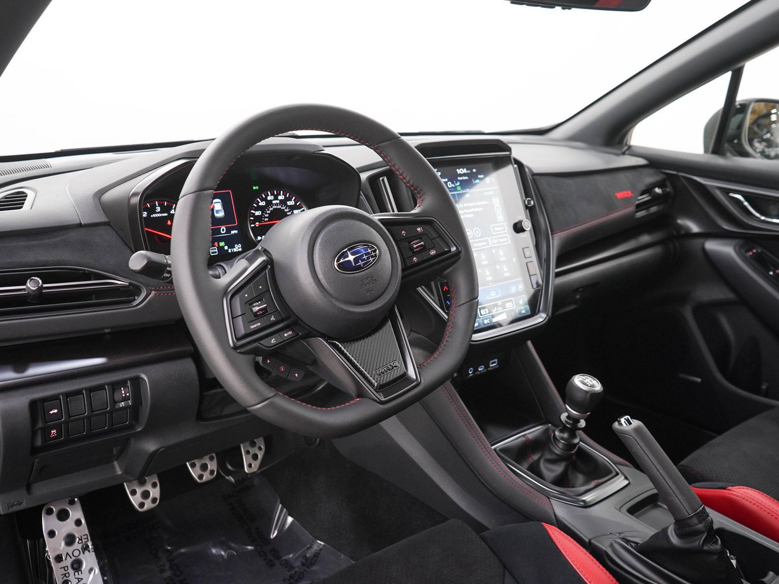 Used 2025 Ice Silver Metallic Subaru Limited image 23
