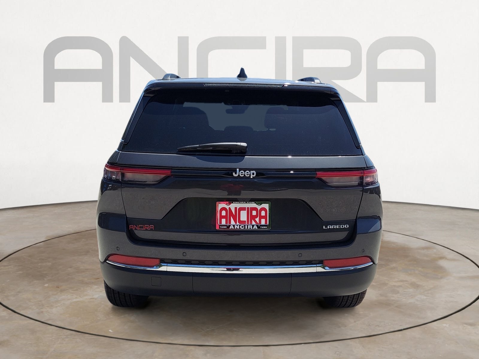 New 2026 Baltic Gray Metallic Clearcoat Jeep Laredo image 9