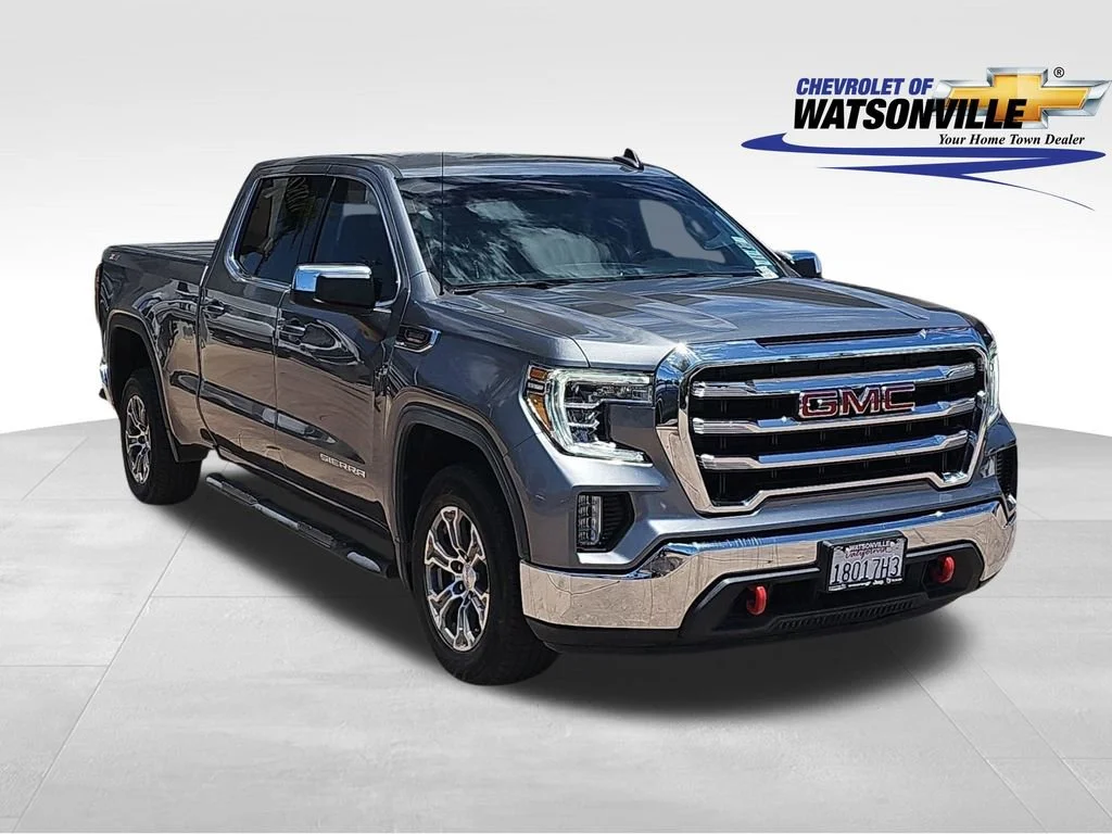 2021 GMC Sierra 4WD Crew Cab Short Box SLE's photo