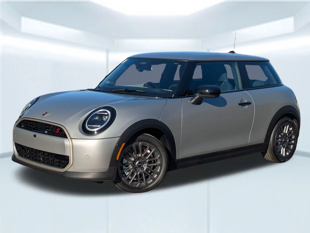 2026 MINI Hardtop Cooper S's photo