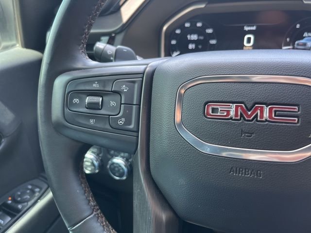 Used 2024 White GMC AT4 image 40