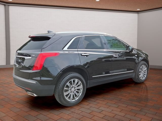 Used 2019 Black Metallic Cadillac Luxury image 3