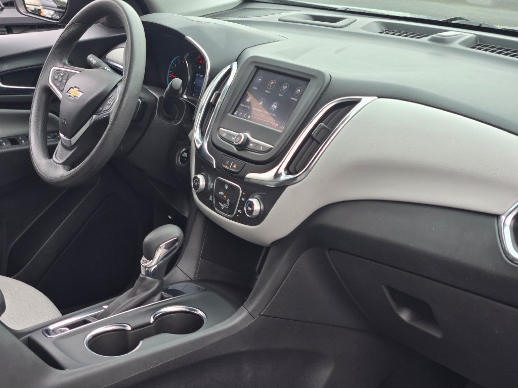 2022 Chevrolet Equinox LS - Photo 9