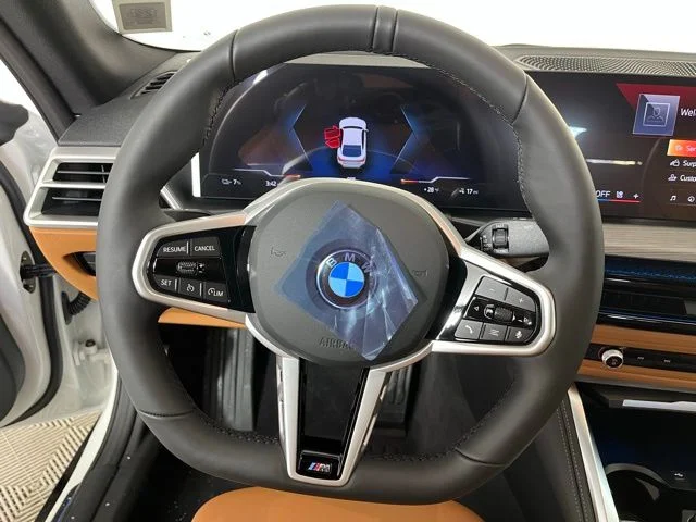 New 2026 White BMW xDrive40 image 11