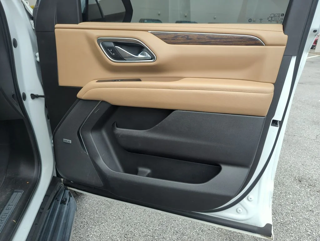 Used 2021 White Chevrolet Premier image 37