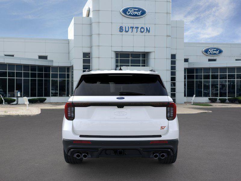 New 2026 Star White Metallic Tri-Coat Ford ST image 8